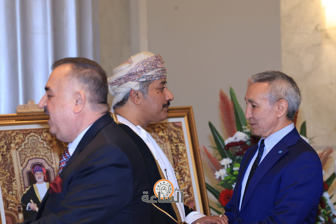 Madar Al-Saa Images 0.7916178639437935