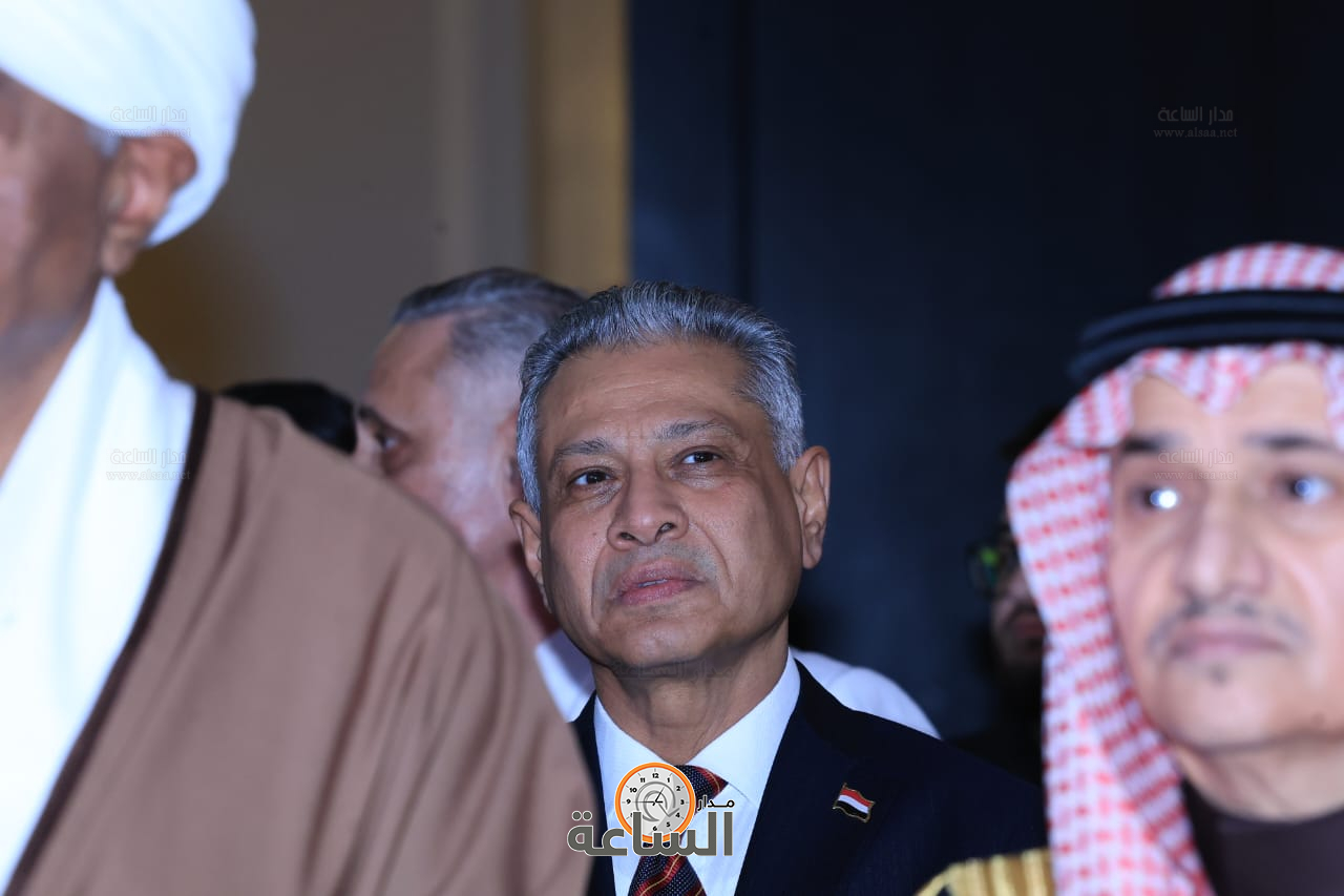 Madar Al-Saa Images 0.8225481484890242