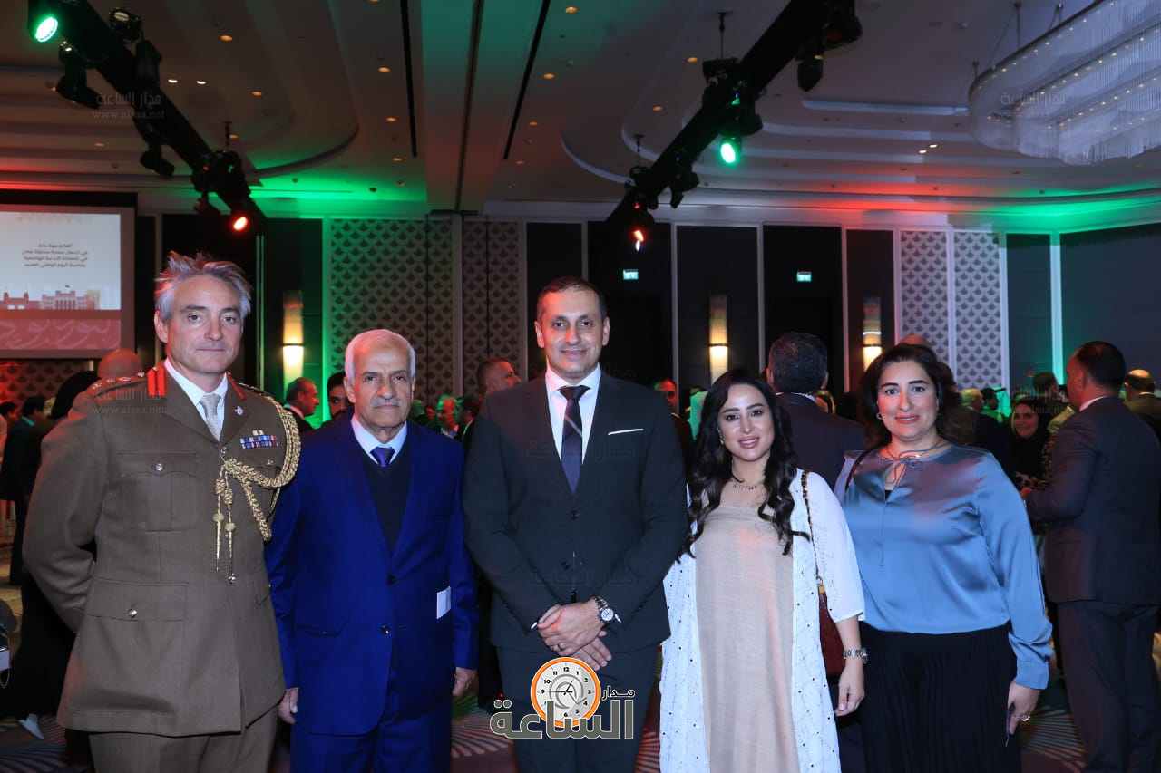 Madar Al-Saa Images 0.49576595325035777