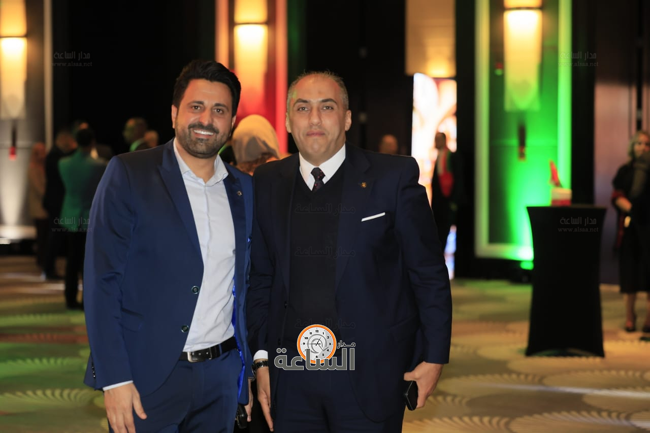 Madar Al-Saa Images 0.8552730838672041