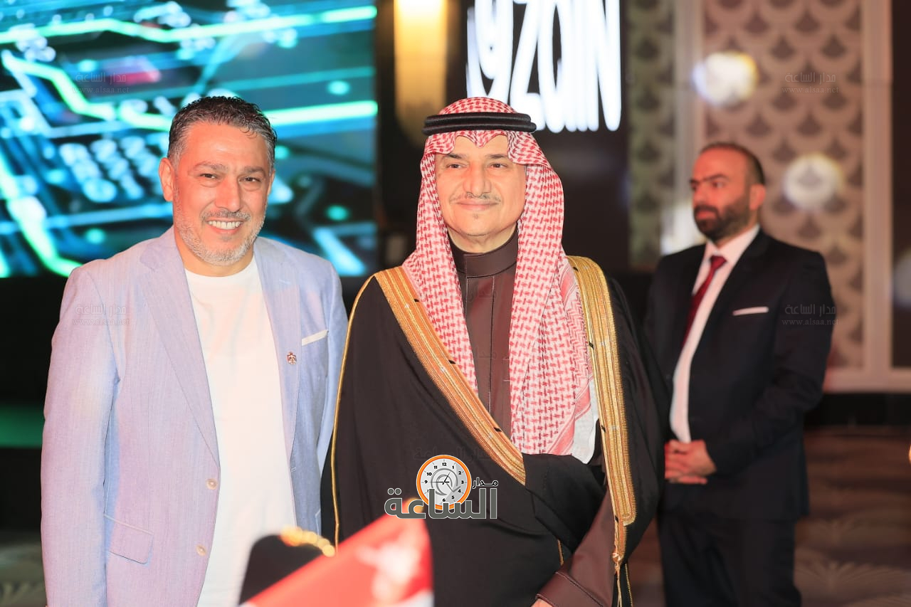 Madar Al-Saa Images 0.8480615098881084