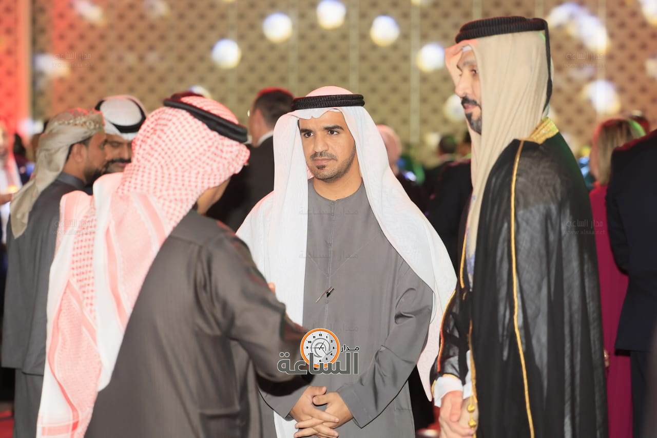 Madar Al-Saa Images 0.8654119491275795