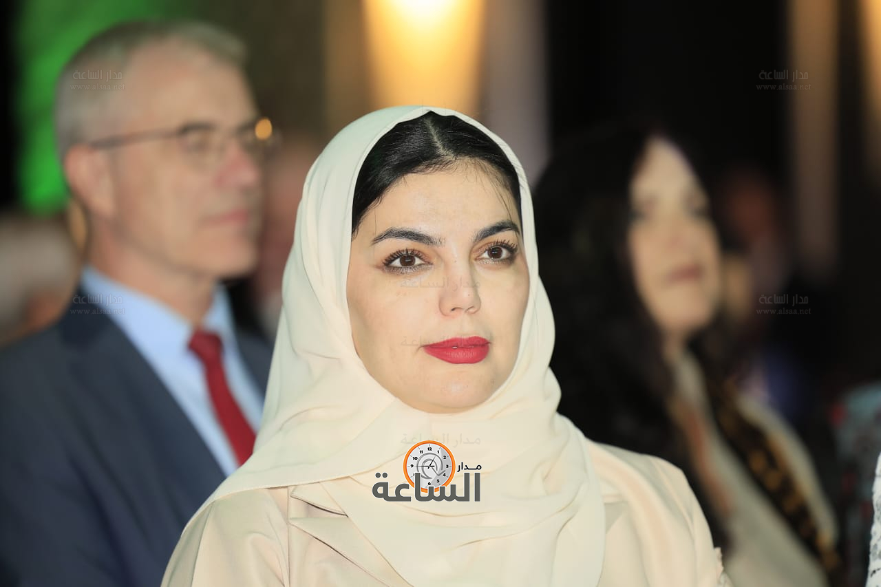 Madar Al-Saa Images 0.8738557222021178