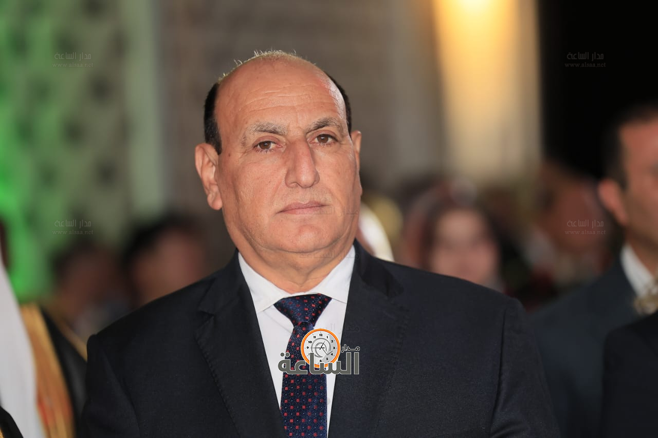 Madar Al-Saa Images 0.7617357156336187