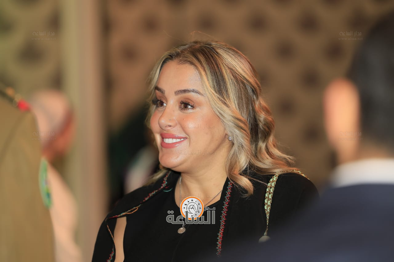 Madar Al-Saa Images 0.9931088763480724