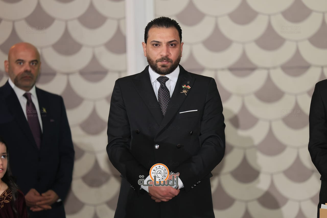 Madar Al-Saa Images 0.8532403405311386