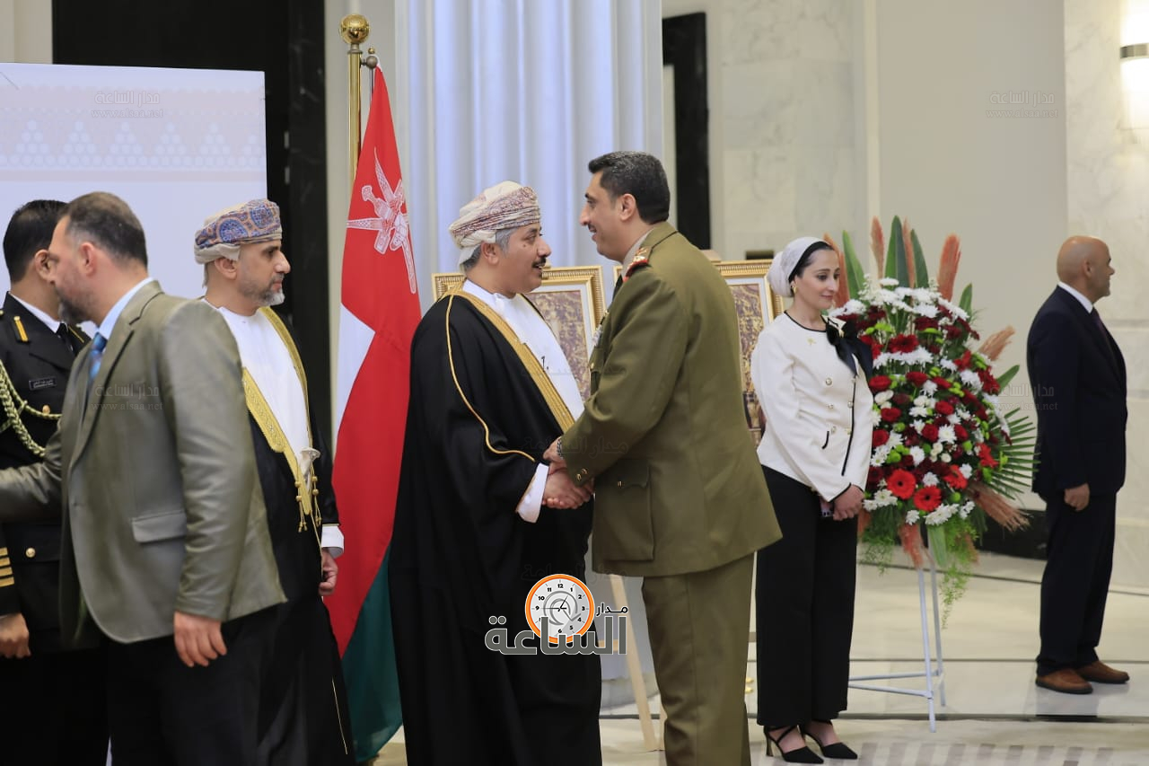 Madar Al-Saa Images 0.8841569140902102