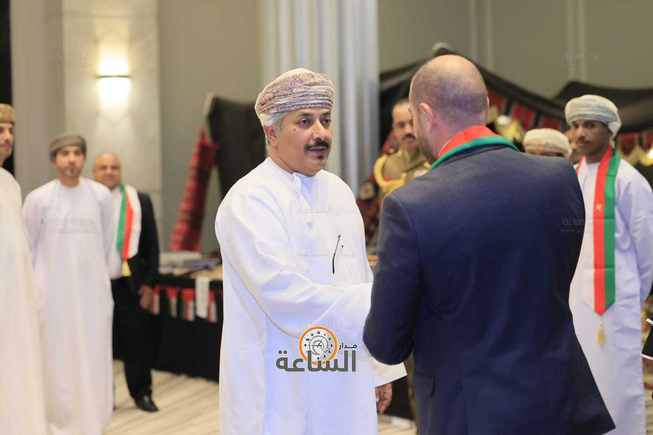 Madar Al-Saa Images 0.7103655611194047