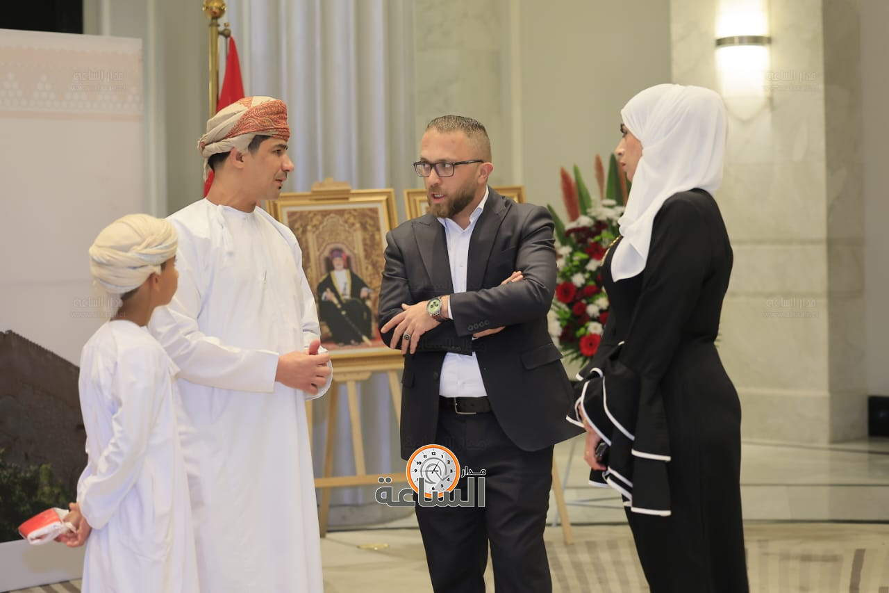 Madar Al-Saa Images 0.2064136701846917