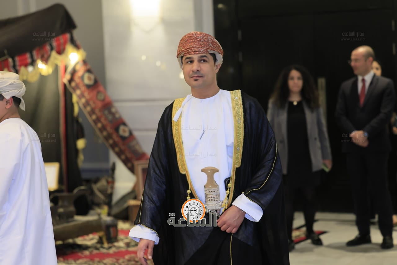 Madar Al-Saa Images 0.2662829954247663