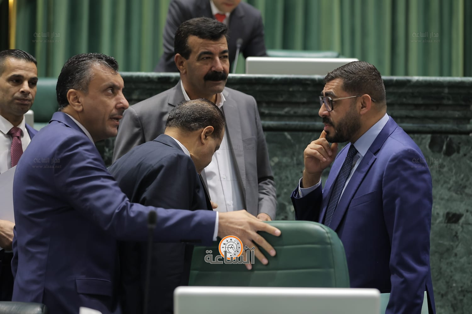 Madar Al-Saa Images 0.37808262545049054