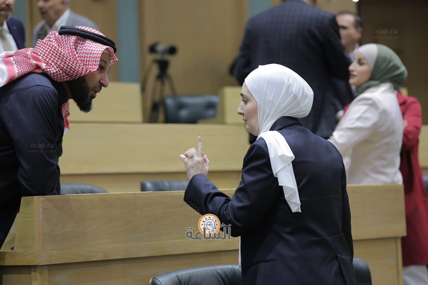 Madar Al-Saa Images 0.3889435662297669