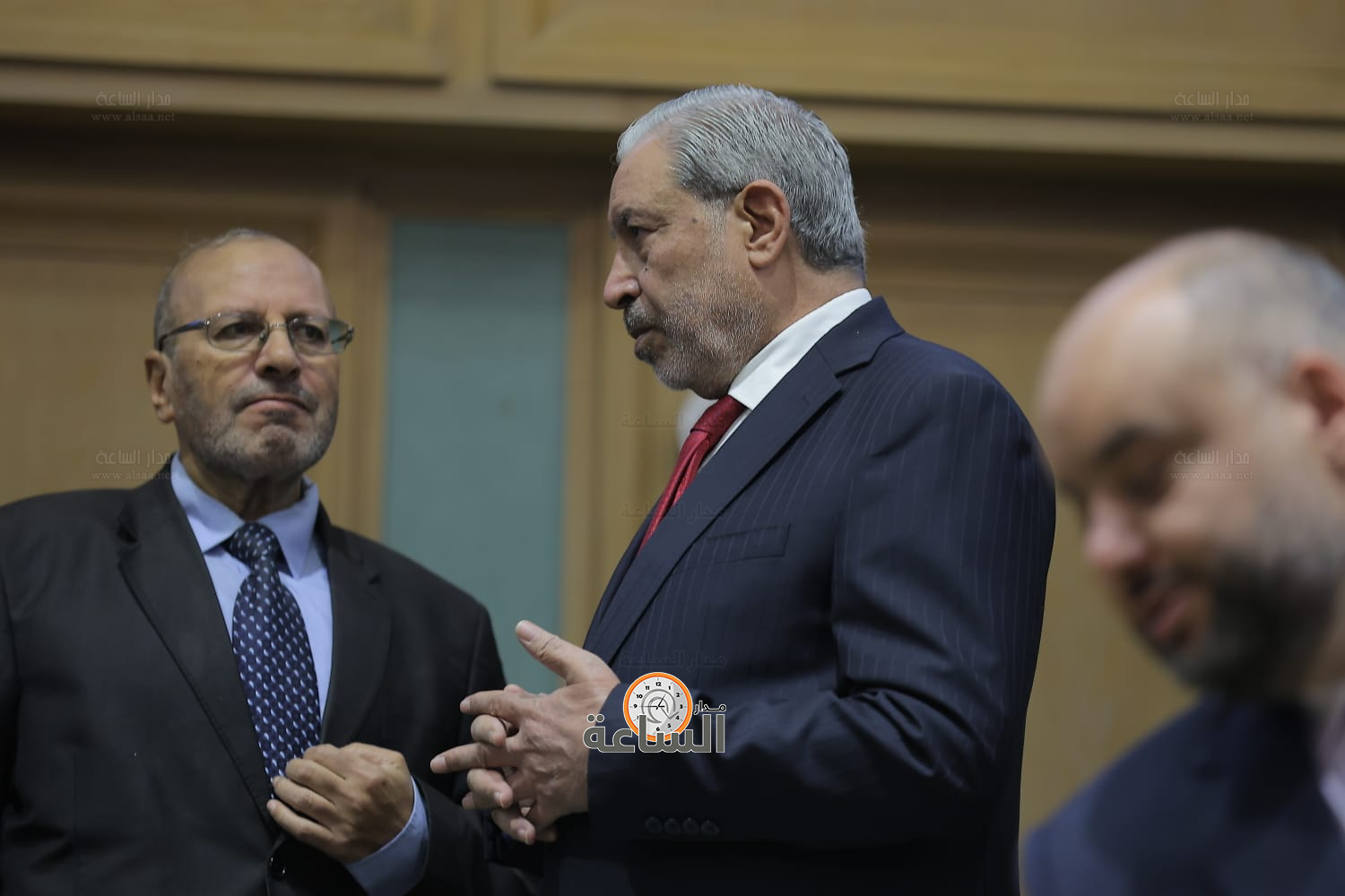 Madar Al-Saa Images 0.3659949727121862