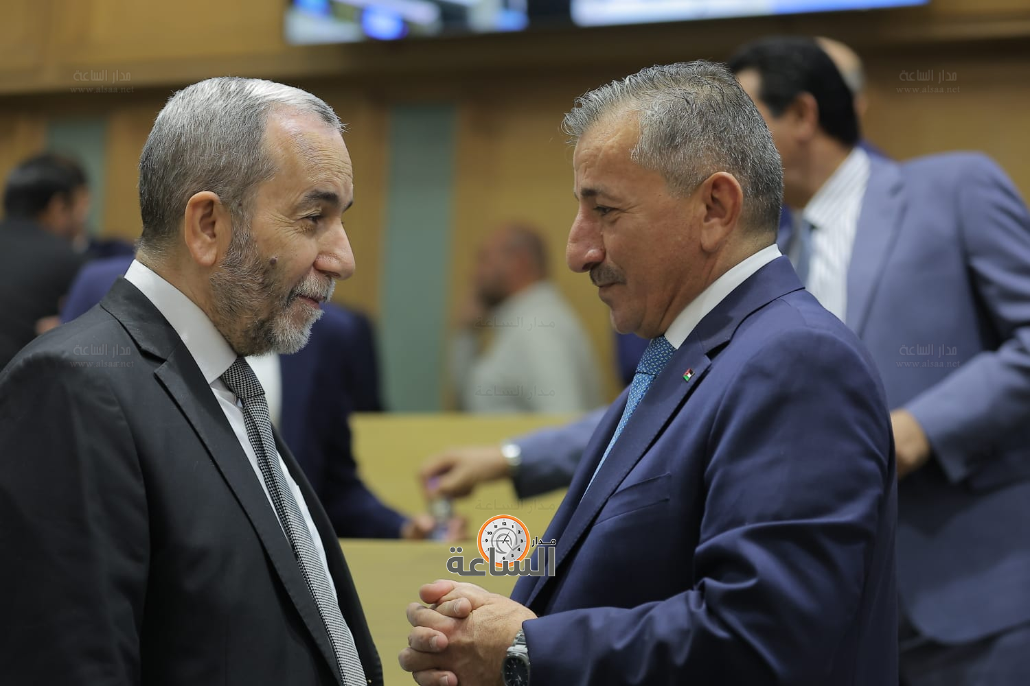 Madar Al-Saa Images 0.8510557295647324