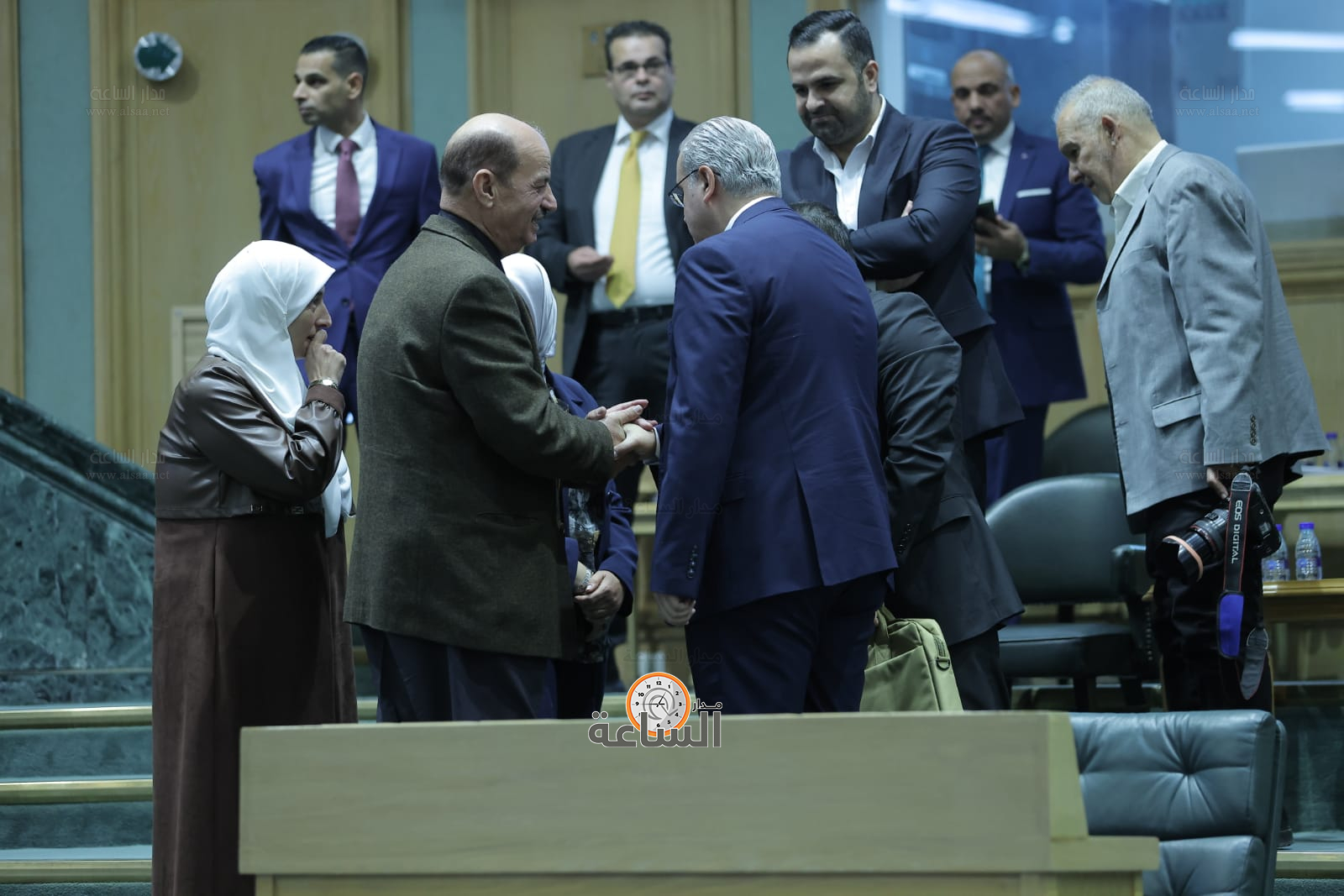 Madar Al-Saa Images 0.7283551906142341