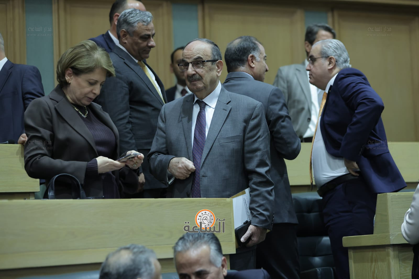 Madar Al-Saa Images 0.9251246595291774