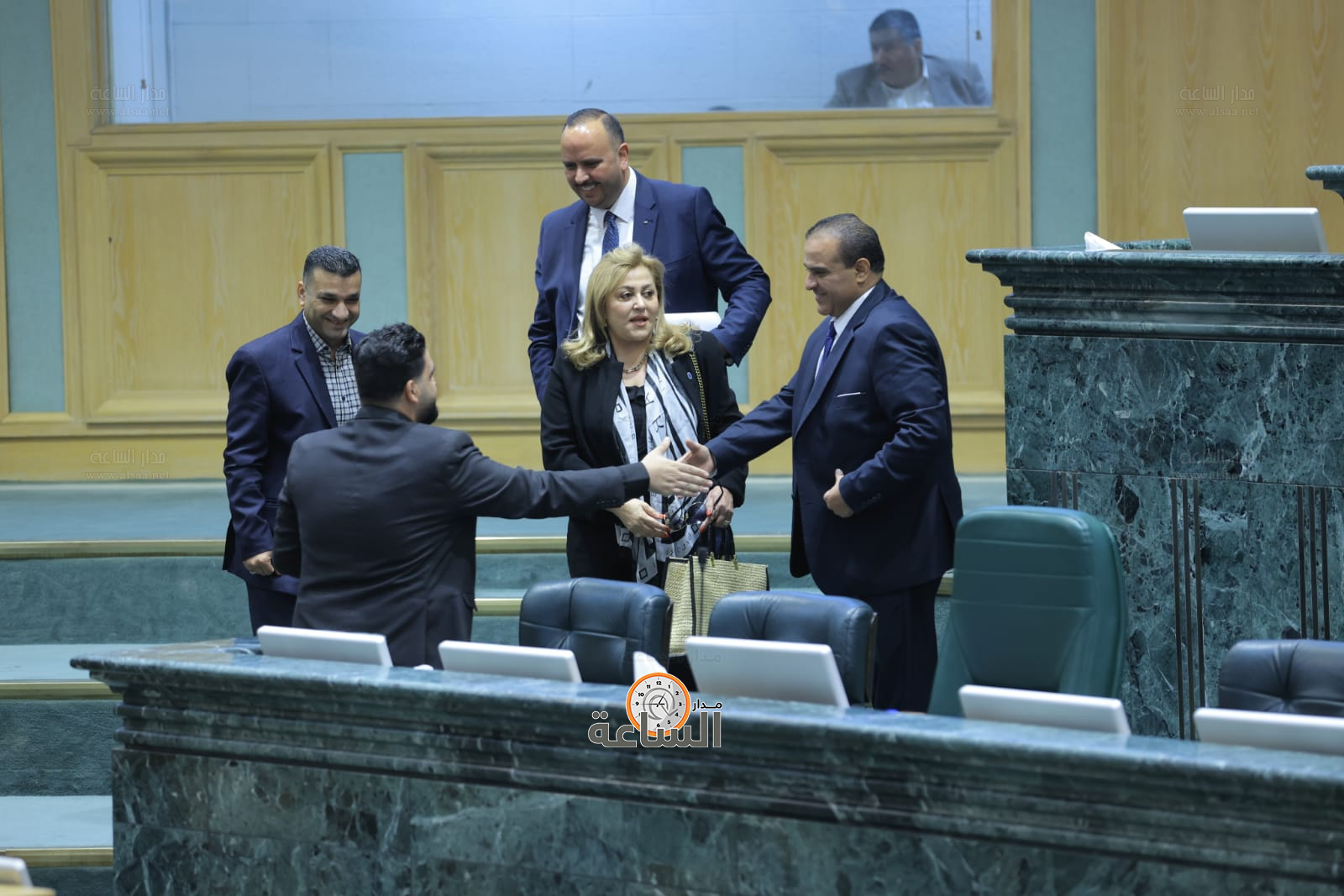 Madar Al-Saa Images 0.530620116848015