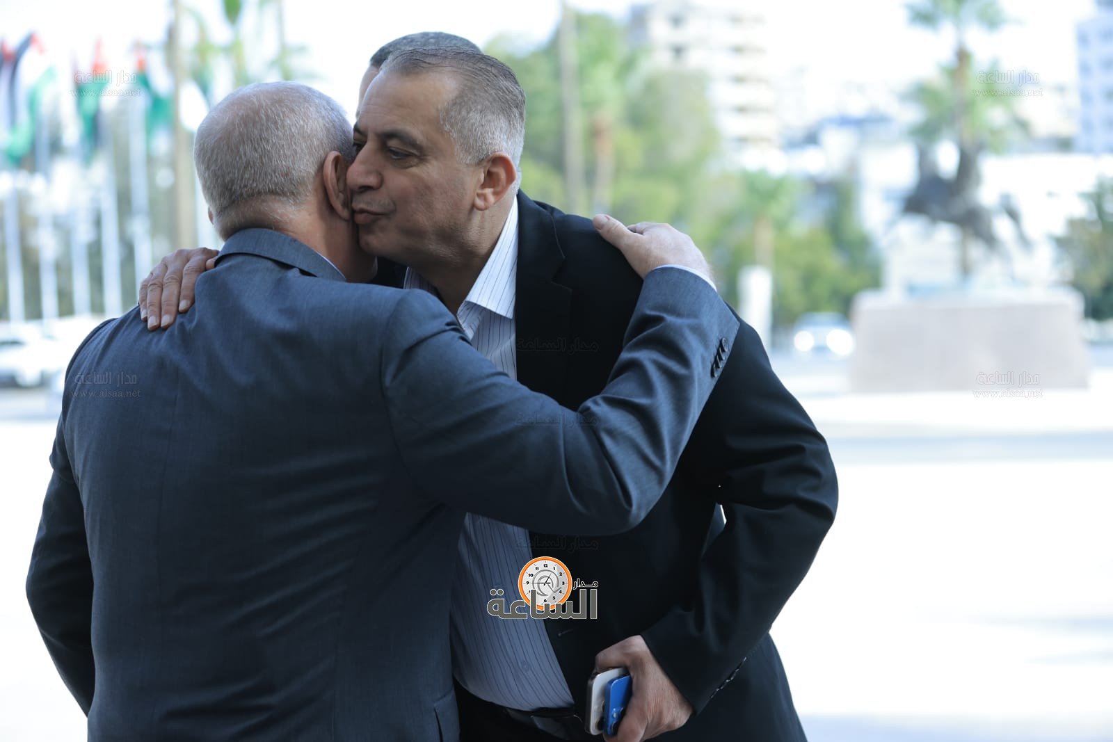 Madar Al-Saa Images 0.5666797670451232