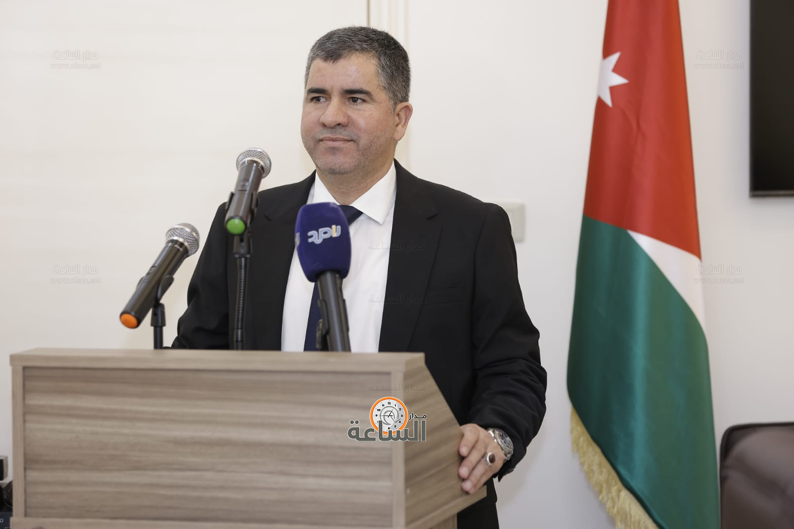 Madar Al-Saa Images 0.6128751450857419