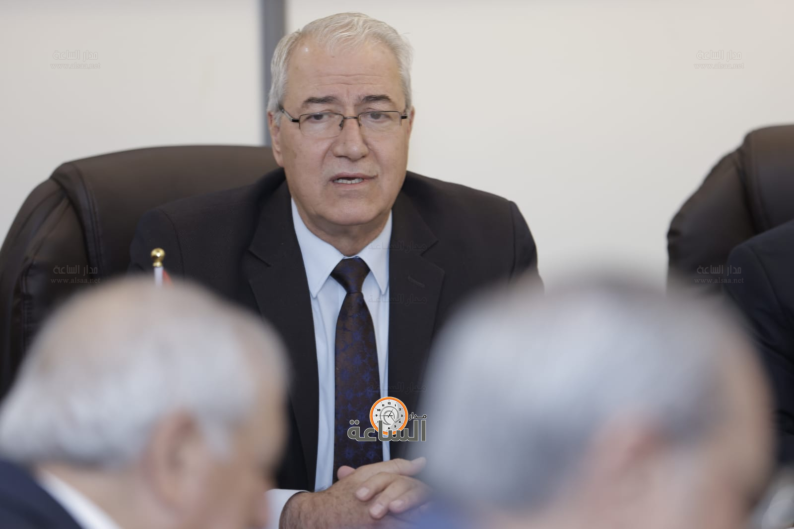 Madar Al-Saa Images 0.5809089035370726