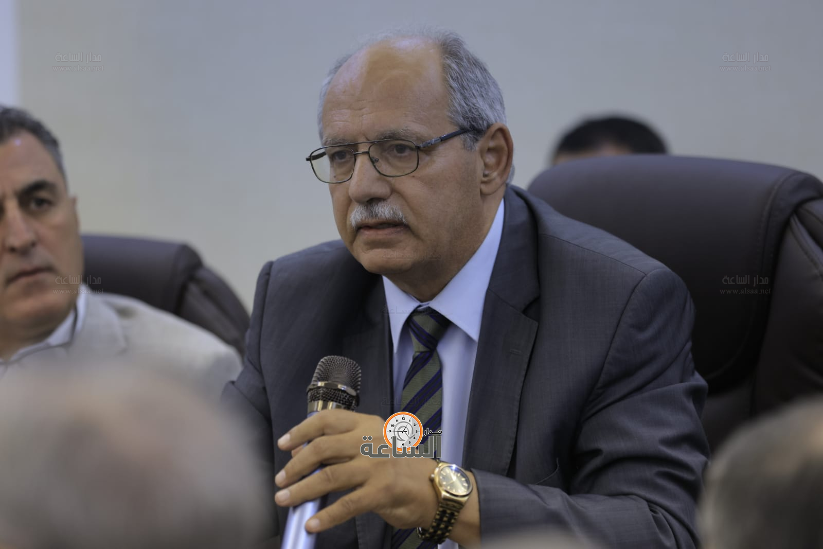 Madar Al-Saa Images 0.5454548849954803