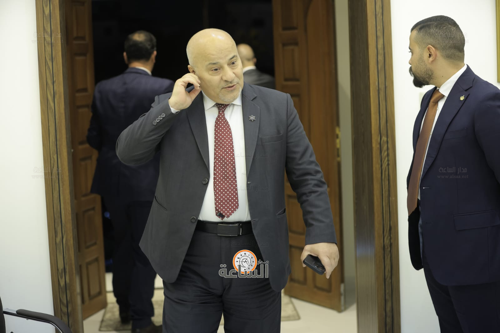 Madar Al-Saa Images 0.6400807706200881