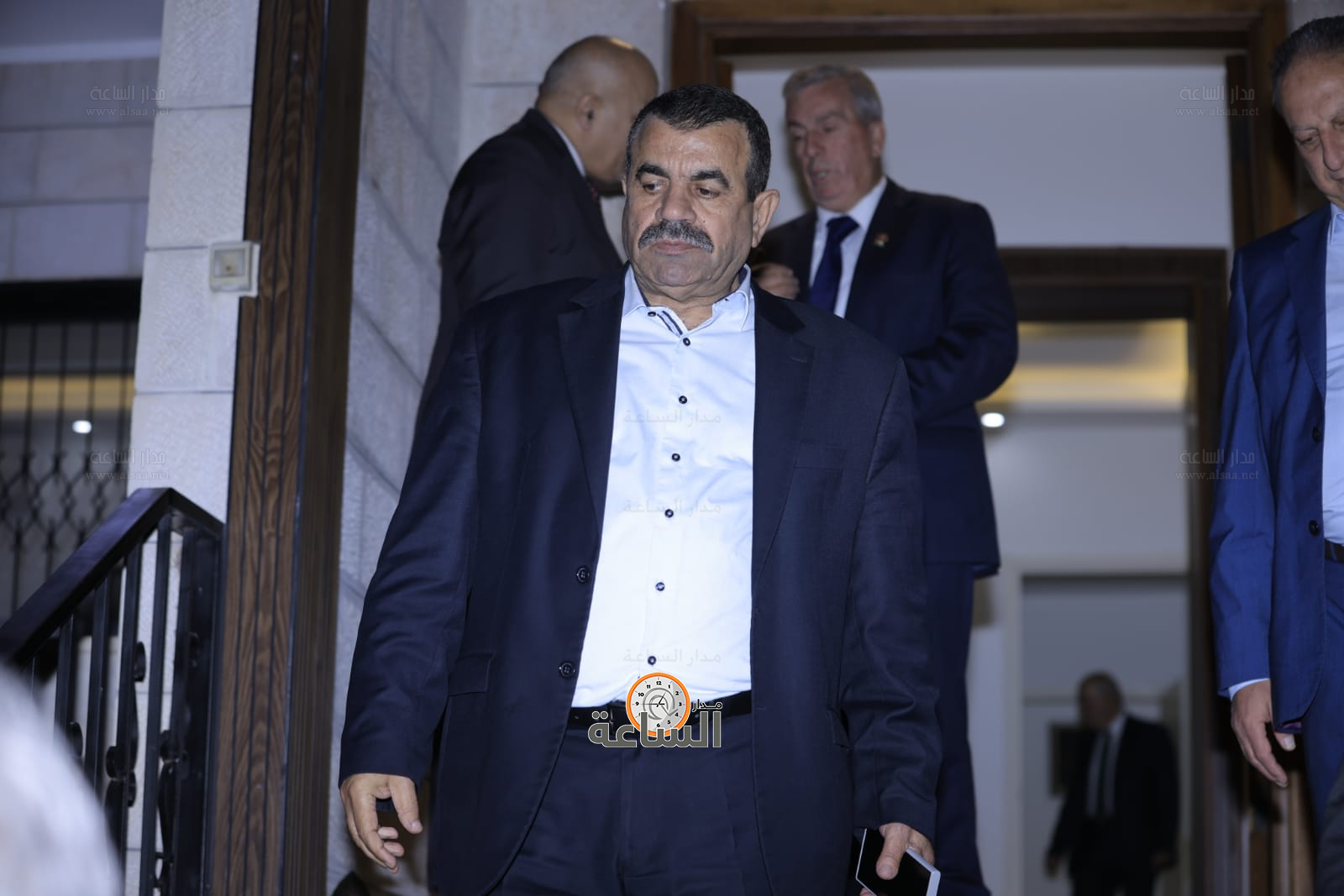 Madar Al-Saa Images 0.7441179192949818