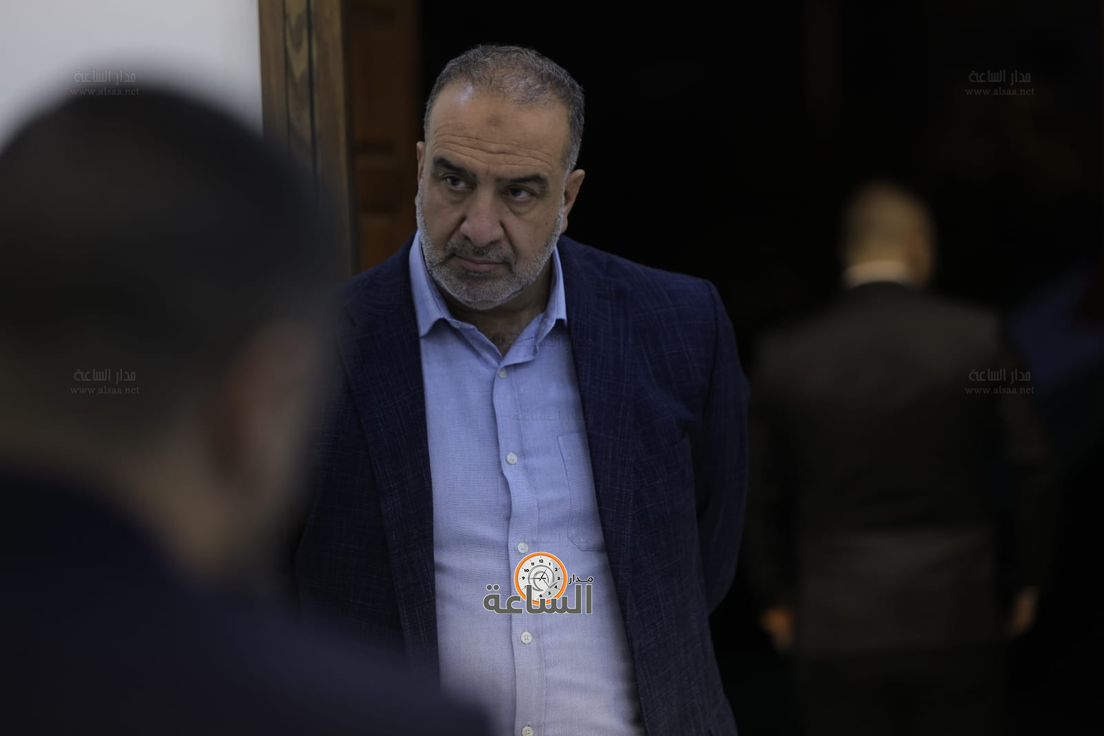 Madar Al-Saa Images 0.5807472912389321