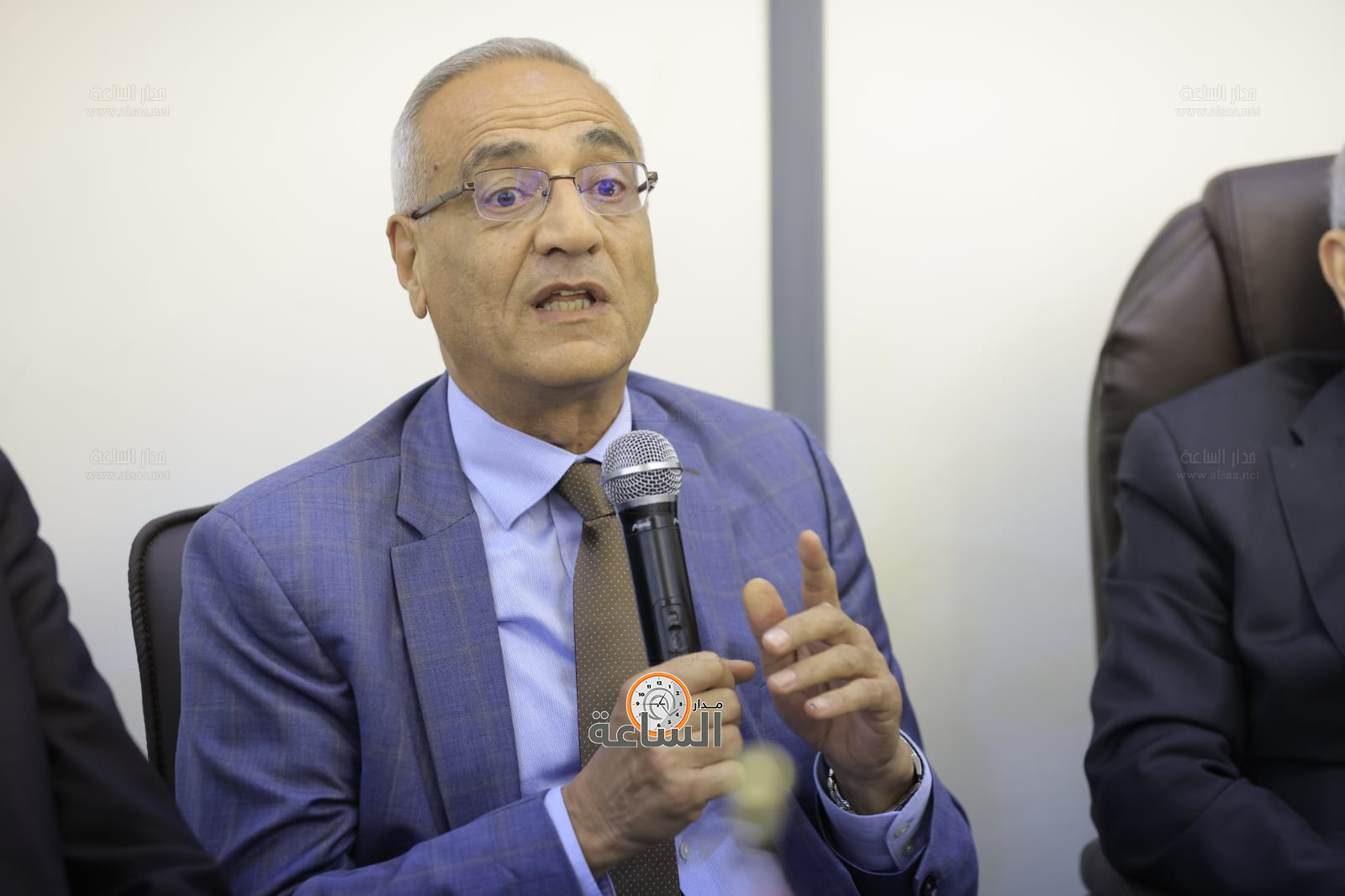 Madar Al-Saa Images 0.6403157995221382