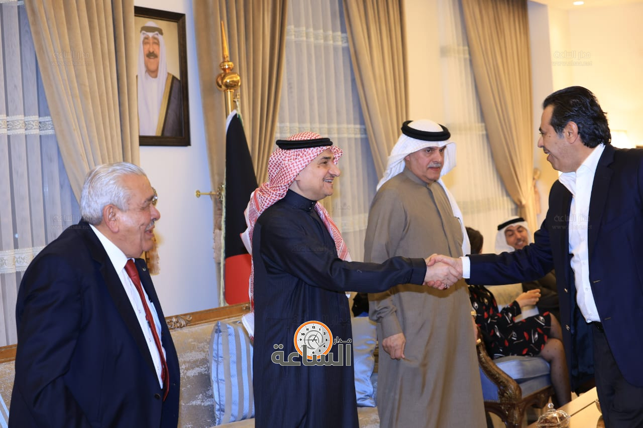 Madar Al-Saa Images 0.48502431413282665