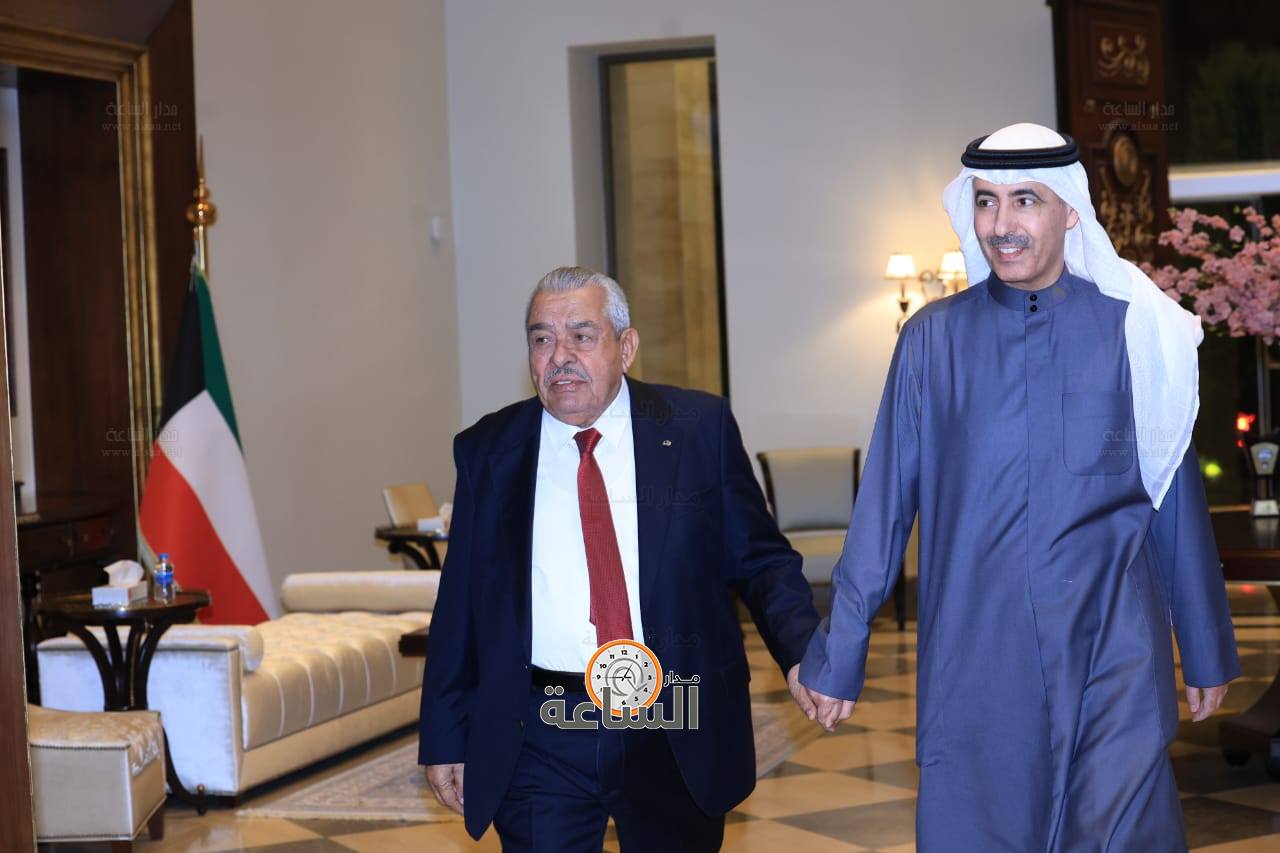 Madar Al-Saa Images 0.520945645968102