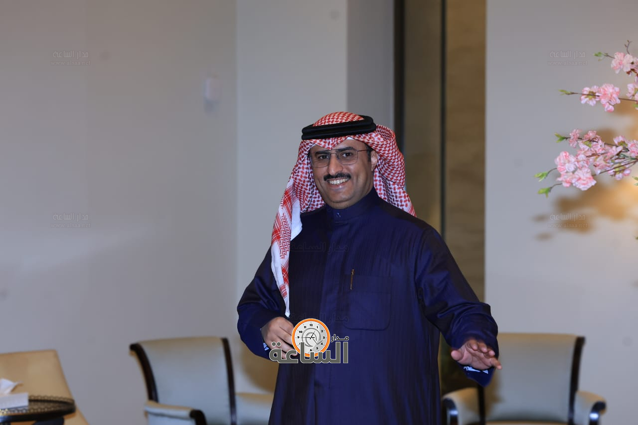 Madar Al-Saa Images 0.9764125874322909