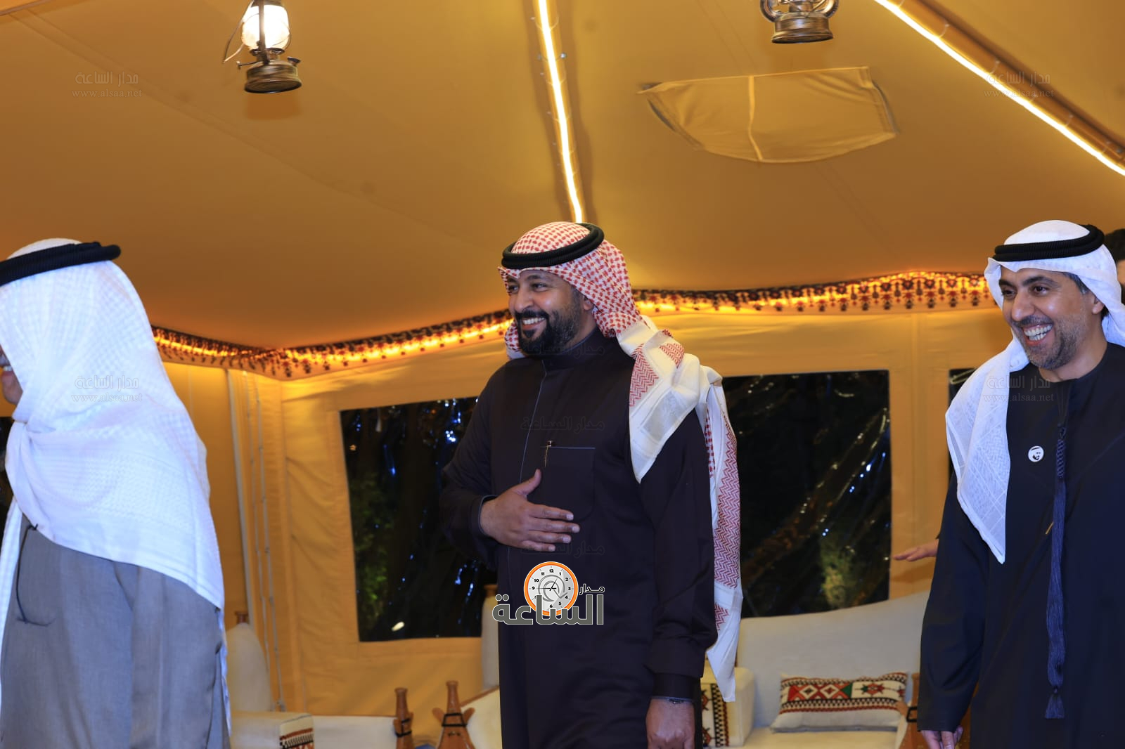 Madar Al-Saa Images 0.8147116721092381