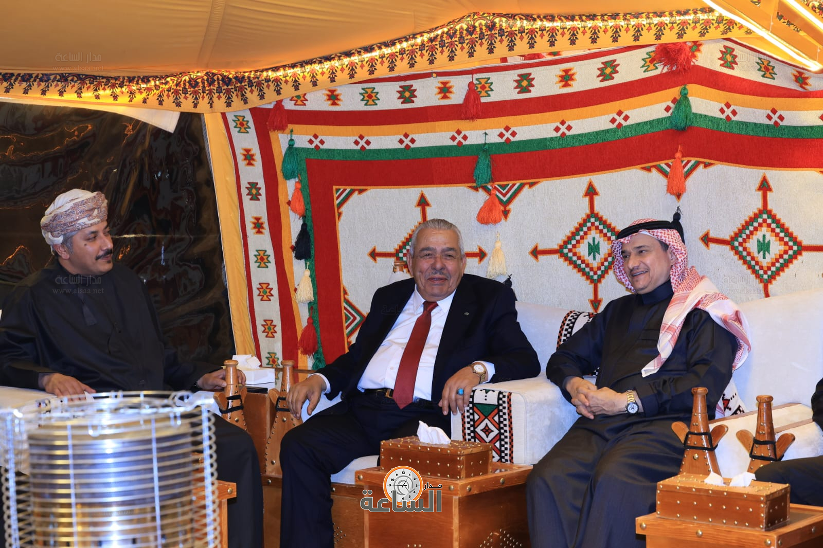 Madar Al-Saa Images 0.8300507184022833