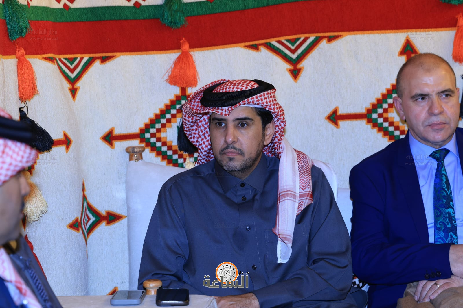 Madar Al-Saa Images 0.3297622330970136