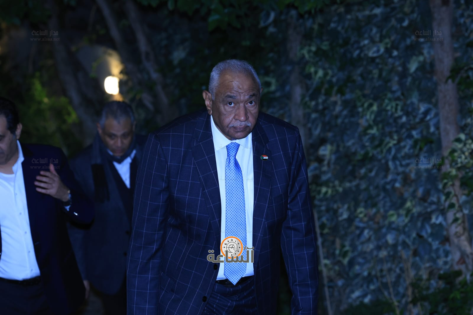 Madar Al-Saa Images 0.2920235343748864