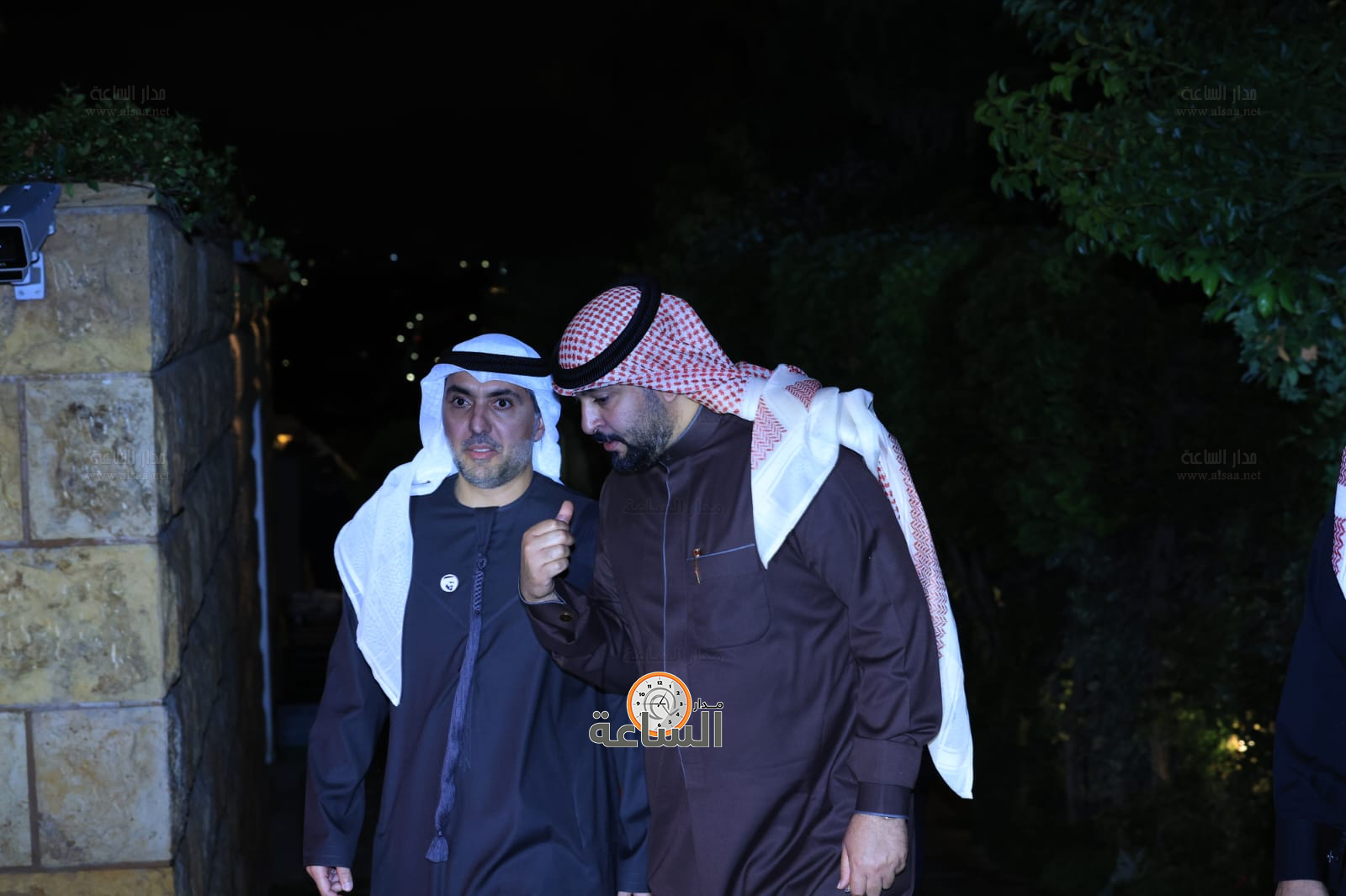 Madar Al-Saa Images 0.6124901091971181