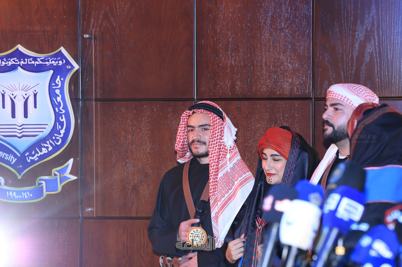 Madar Al-Saa Images 0.6334099035649599