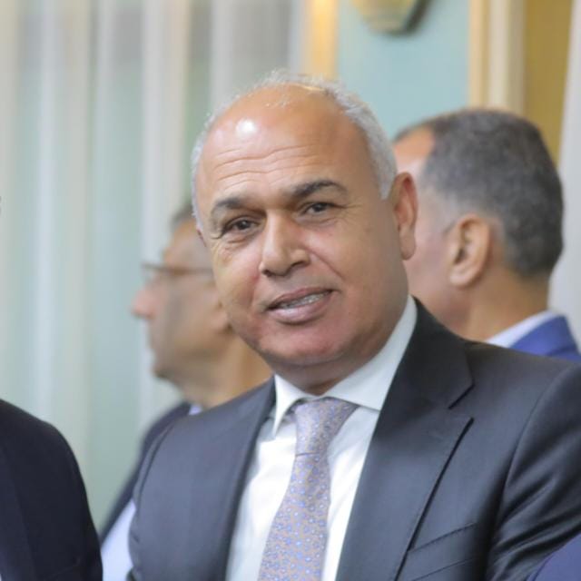 Madar Al-Saa Images 0.22430391833008345