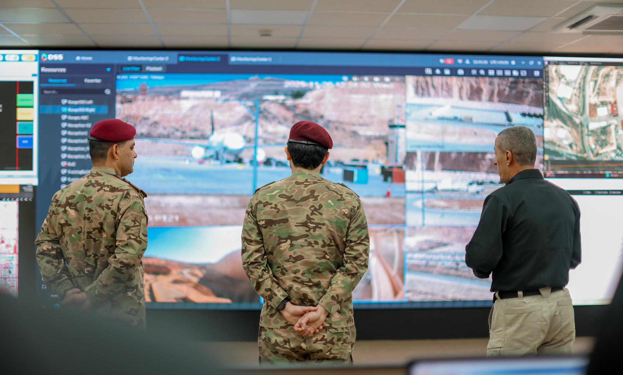 Madar Al-Saa Images 0.35737945940314986