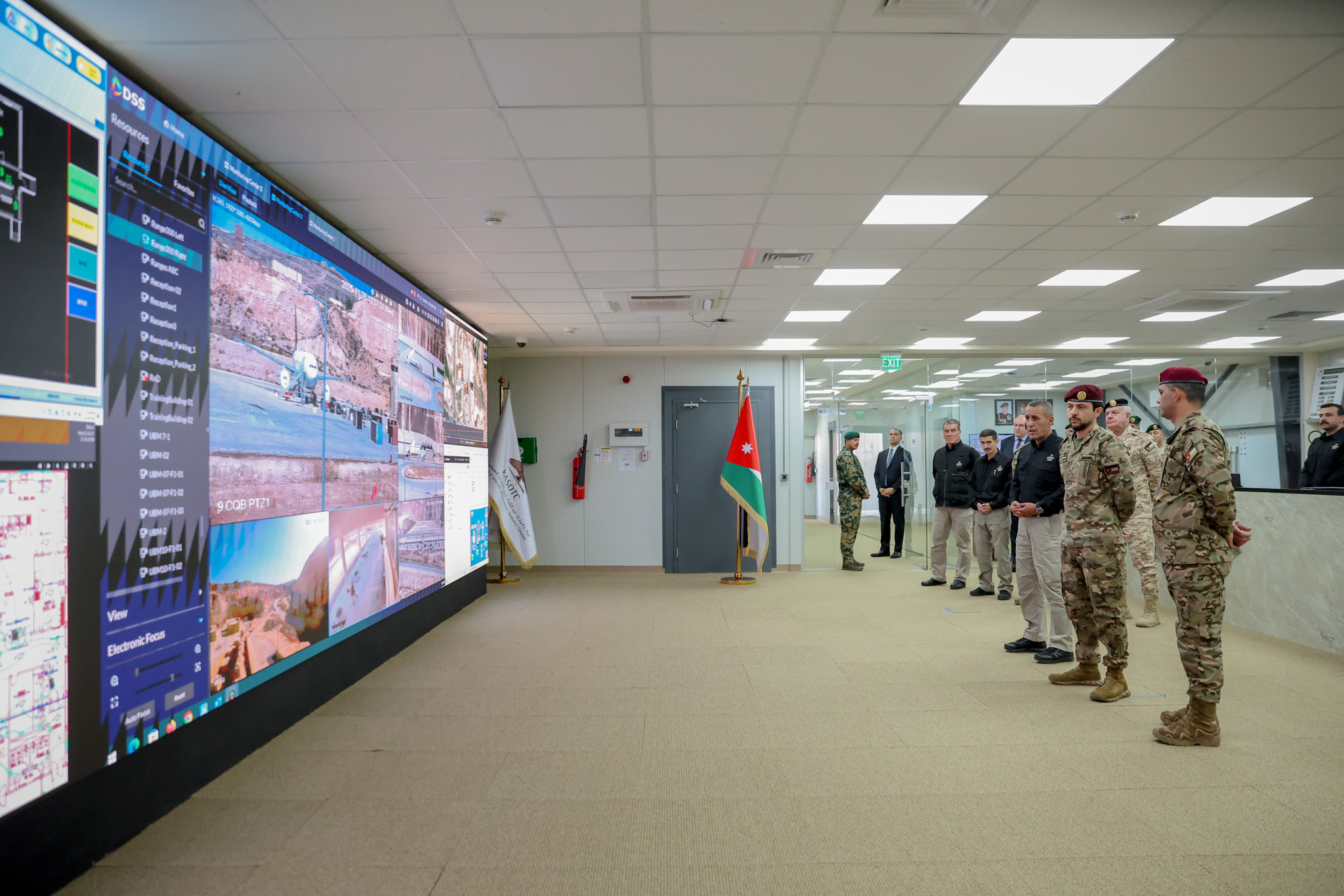 Madar Al-Saa Images 0.8523956078882996