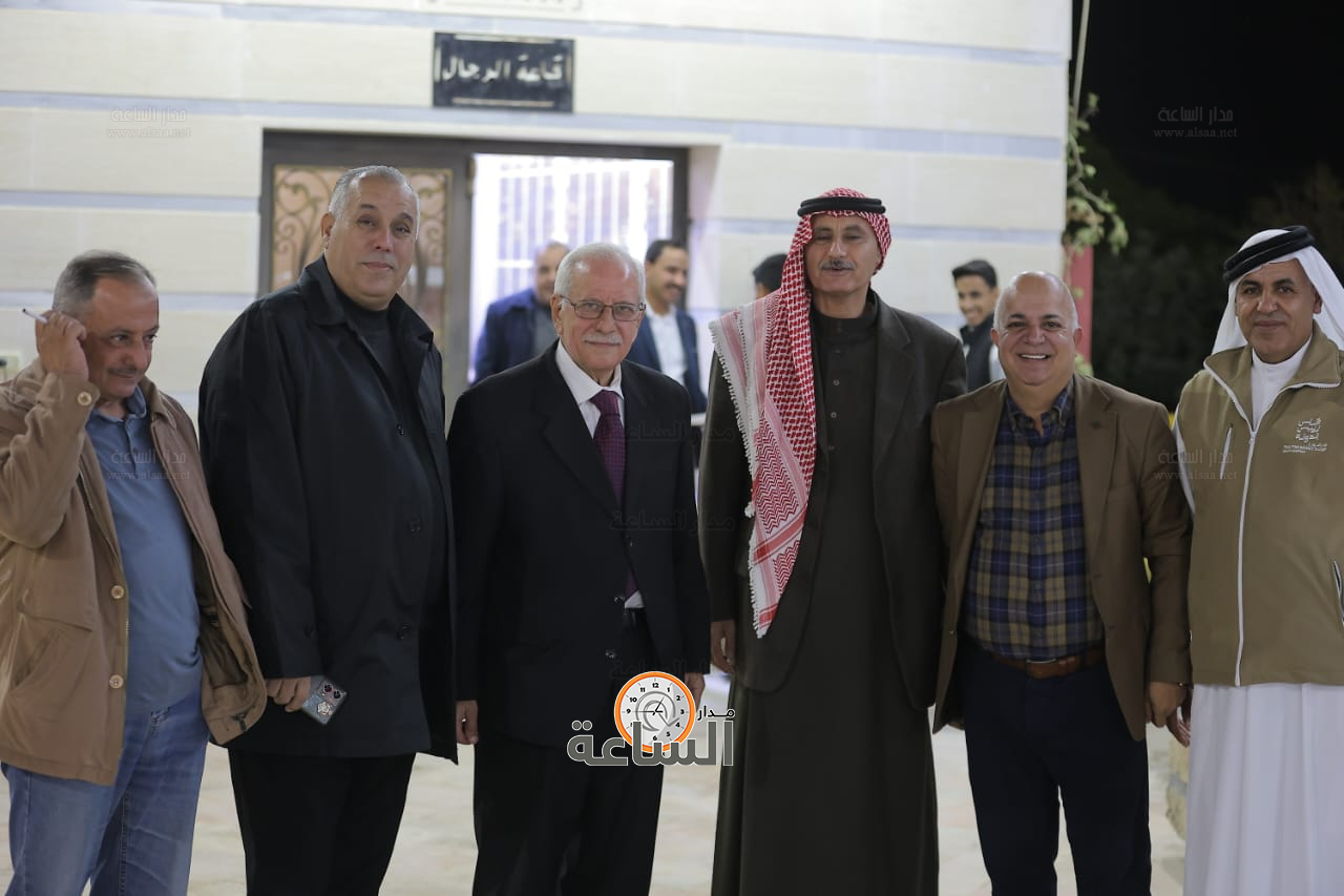 Madar Al-Saa Images 0.5411673260734936