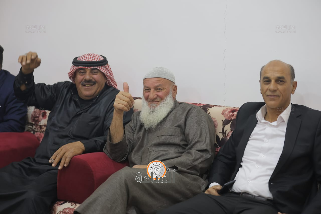 Madar Al-Saa Images 0.9197719260761013