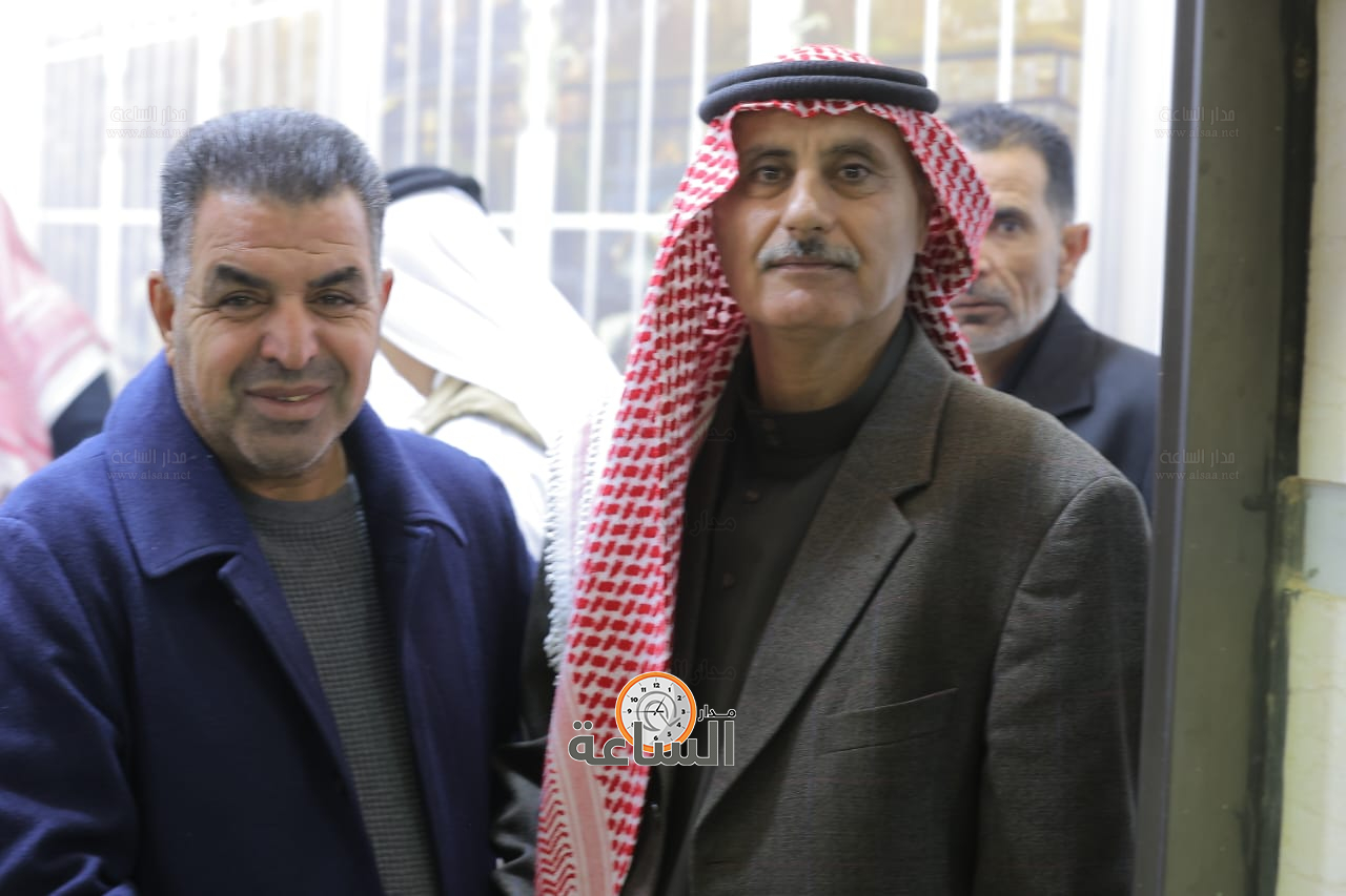 Madar Al-Saa Images 0.7651885618336707