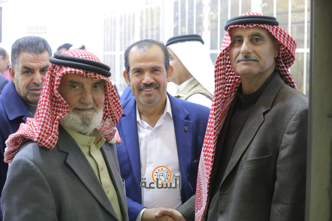 Madar Al-Saa Images 0.7079785329969431