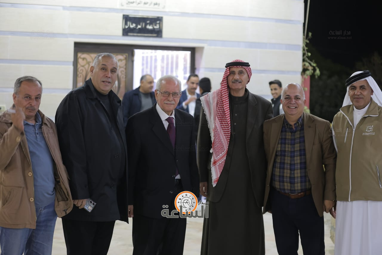 Madar Al-Saa Images 0.4146544691173635