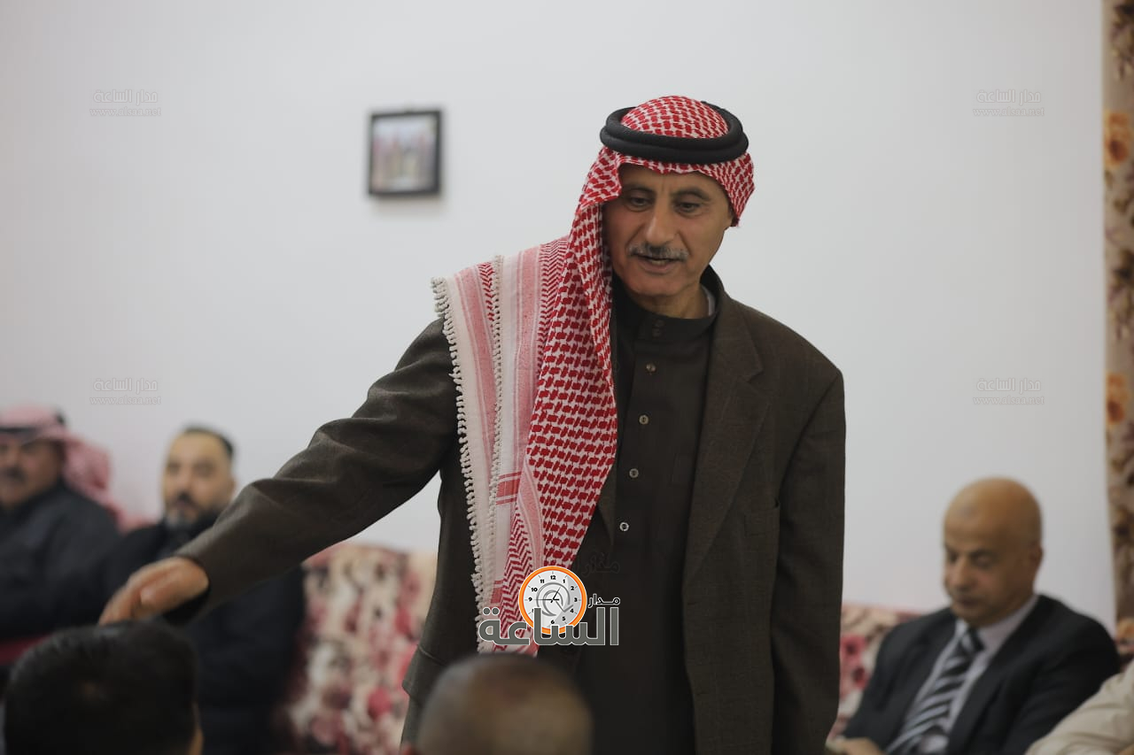 Madar Al-Saa Images 0.3115350716518025