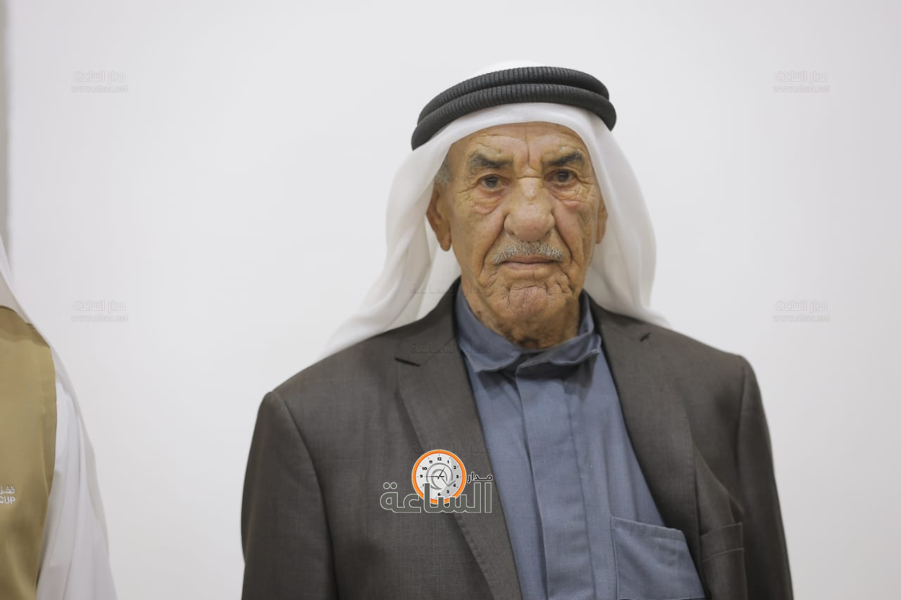 Madar Al-Saa Images 0.598489544231489