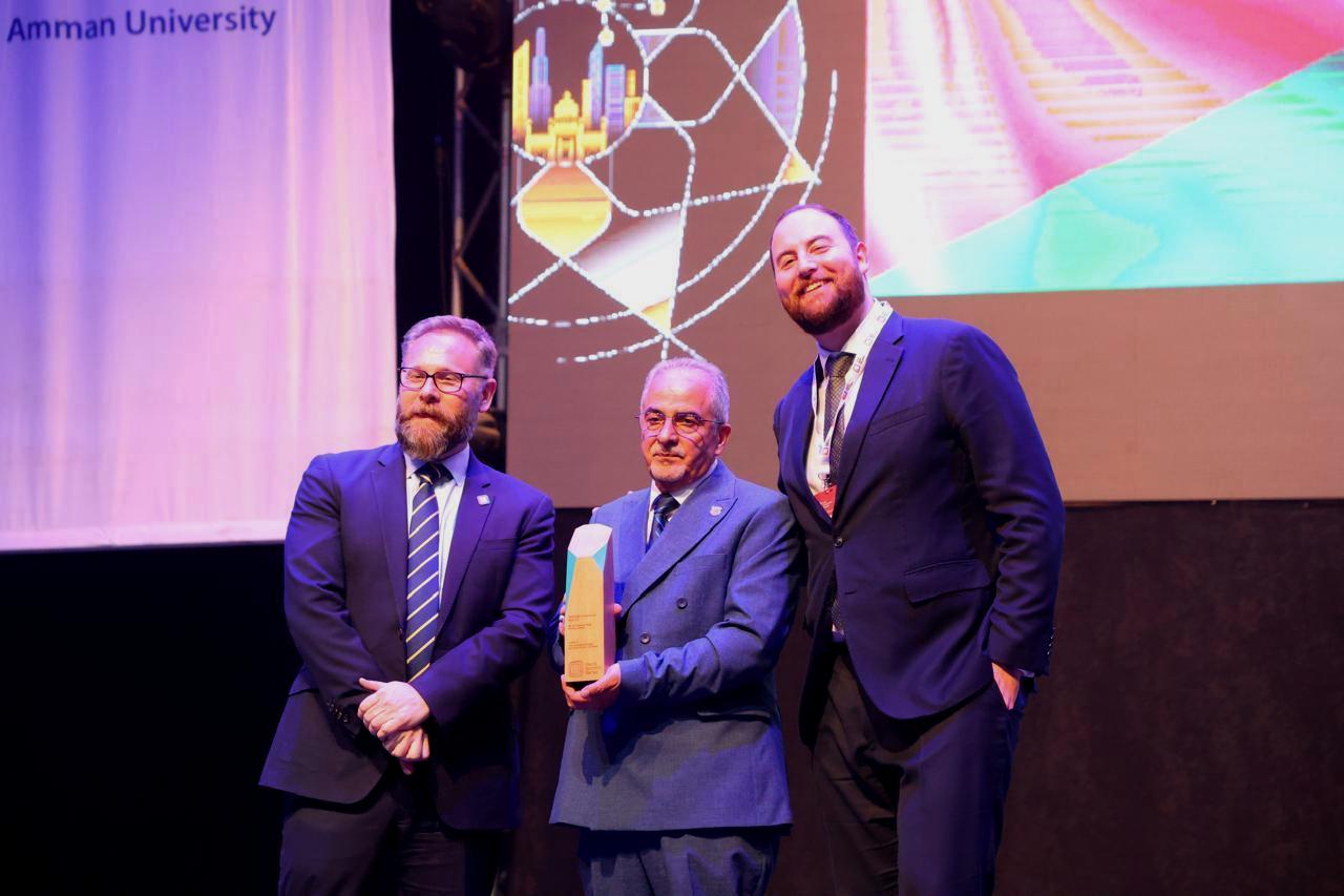 Madar Al-Saa Images 0.09316505858013069