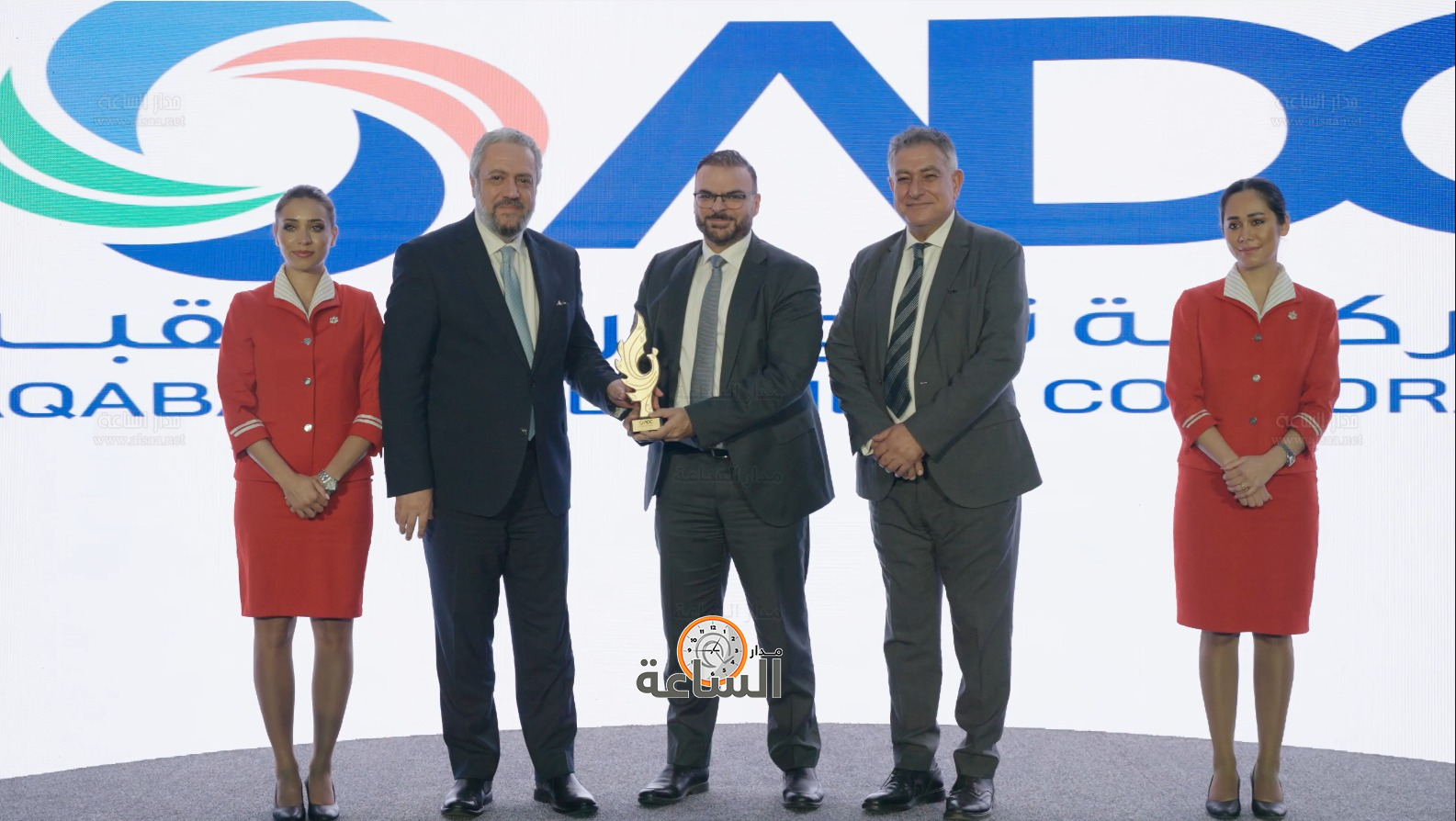 Madar Al-Saa Images 0.515266316940839